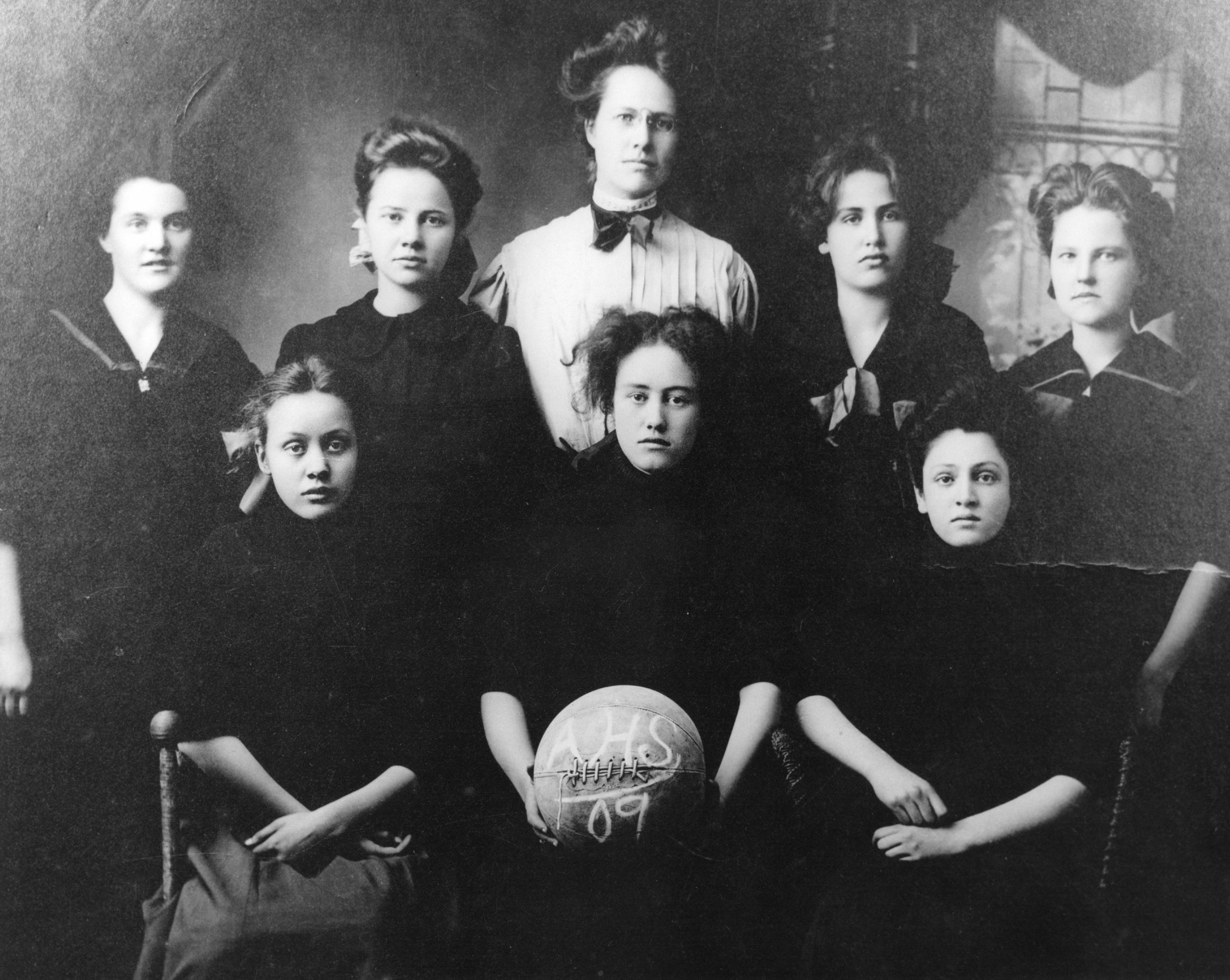 1909 Artesia High School Basketball Team